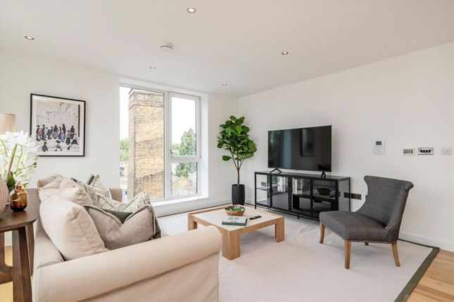 Apartment 39, Glenbrook Apartments, 85, Glenthorne Road, London photo 4