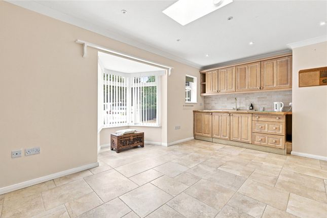 Peartree Cottage, 2, Finchingfield Road, Nr Haverhill photo 3