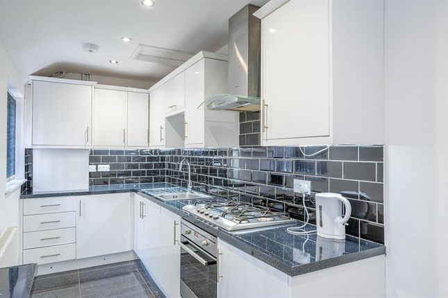75, Mount Pleasant, Kingswinford photo 3
