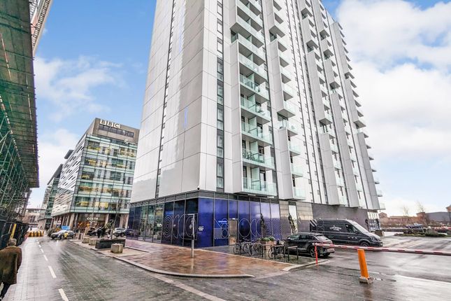 Flat for sale in Apartment, Salford