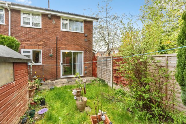 7, Nairn Close, Warrington photo 4