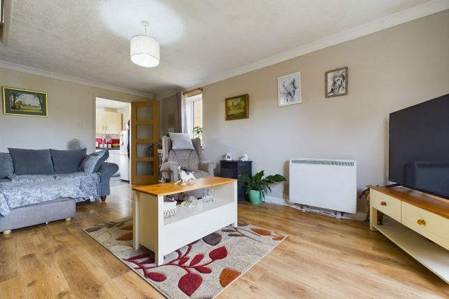 Brady Gardens, Downham Market photo 4