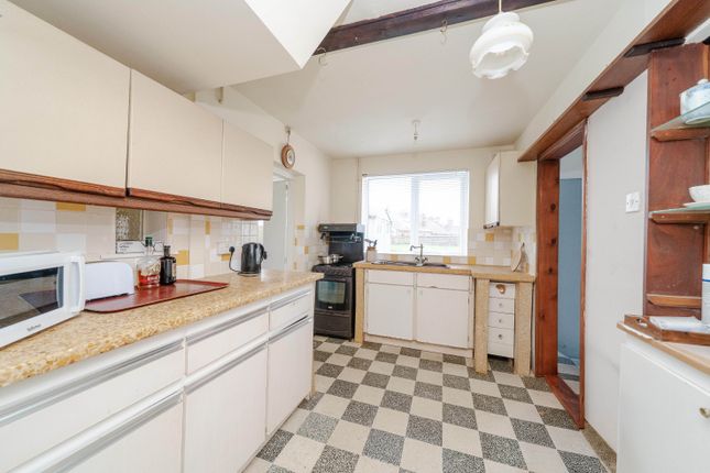 16, Elvetham Road, Birmingham photo 4