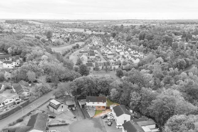 Prestonhall Avenue, Glenrothes photo 2