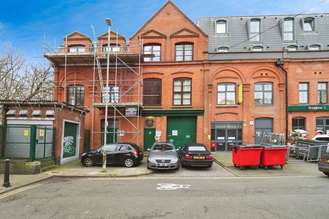 Thumbnail Flat for sale in Briton Street, Leicester