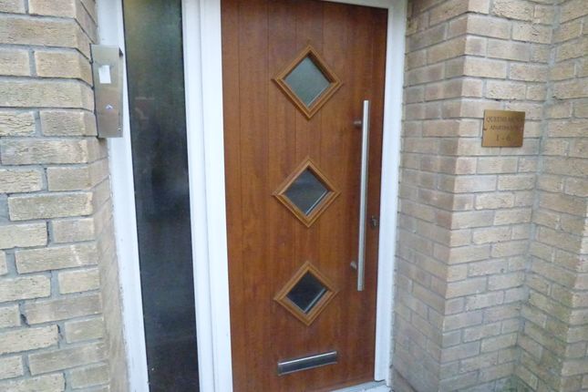 Flat 5, 19, Queen Street, Newton Abbot photo 4