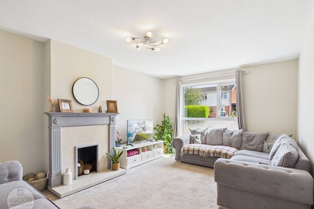 8, Fieldway, Hereford photo 2