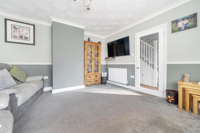 191, Plains Avenue, Maidstone photo 2