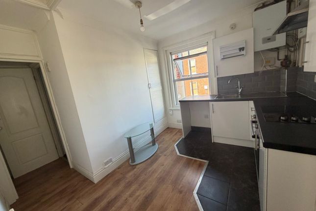 13 Clausentum Road, Southampton photo 2