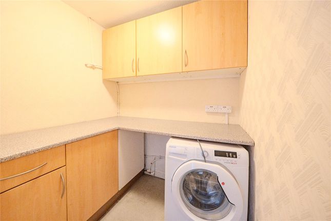 5, New Street Grove, West Yorkshire photo 4