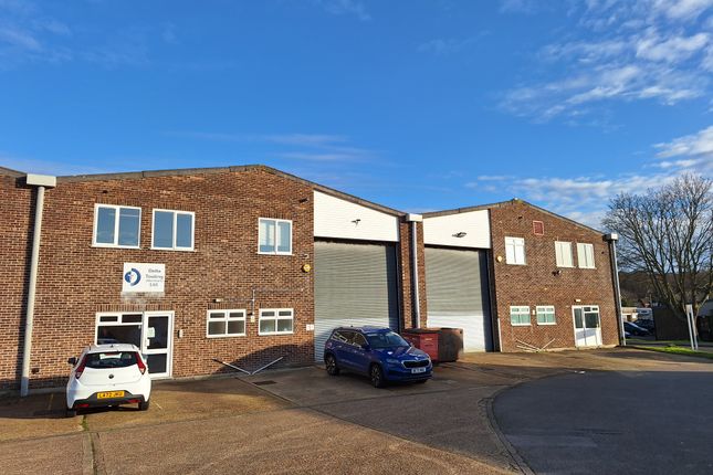 Thumbnail Warehouse to let in Daux Road, Billingshurst