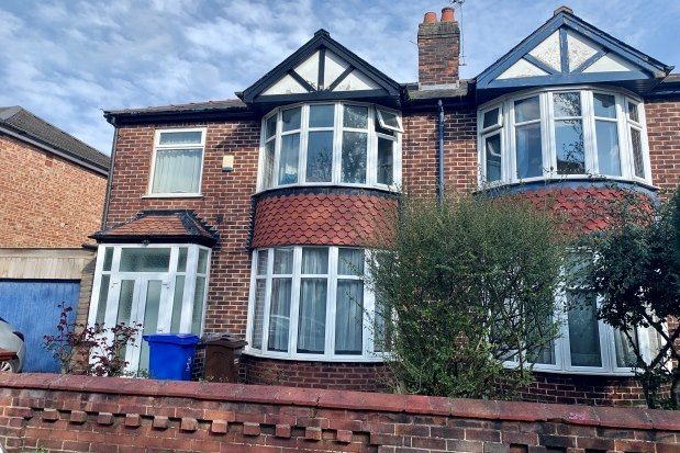 Thumbnail Property to rent in Hanover Crescent, Manchester