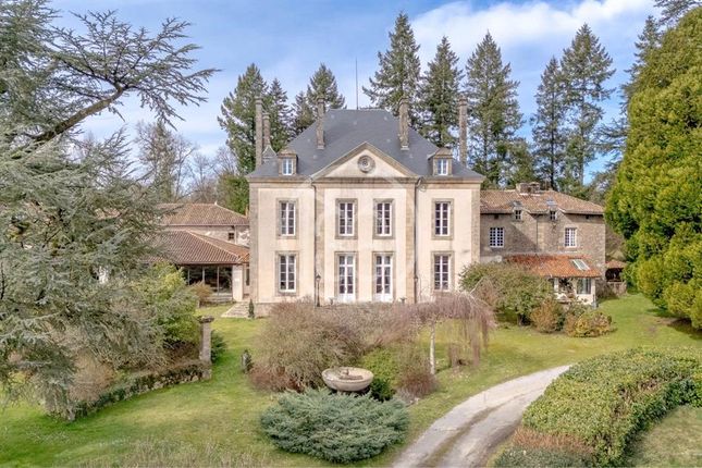 Property for sale in Limoges, 87250, France, Limousin, Limoges, 87250, France