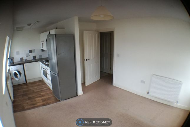 Thumbnail Flat to rent in London Street, Andover