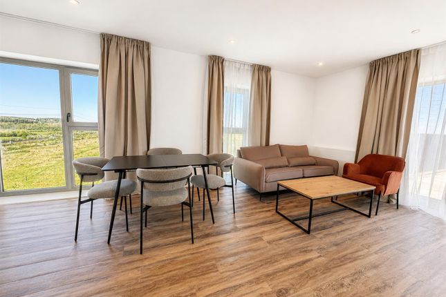 Flat 704, 55, Flagstaff Road, Reading photo 3