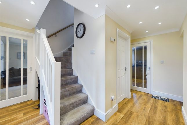 15, Burnham Close, Weston-super-Mare photo 2