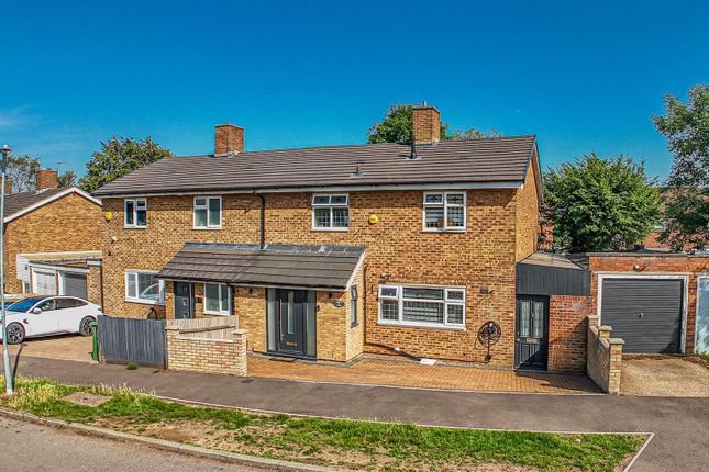 3-bed house on 2, Crofts Path, Hemel Hempstead, £625,000