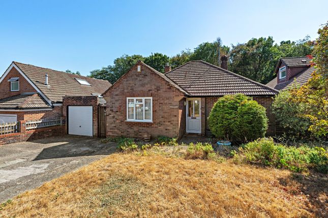 14 Wilfrids Wood Close, High Wycombe photo 3