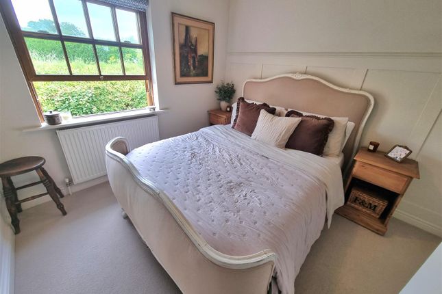10, The Beeches, Launceston photo 3