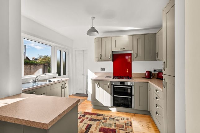 7 Shaftesbury Park, West End photo 4