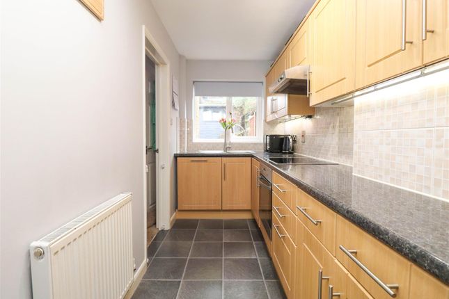 20, Hexham Close, Sandhurst photo 5