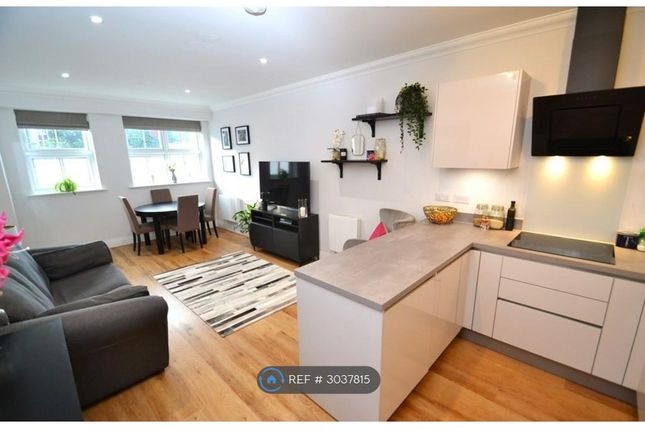 B Watling Street, Radlett photo 2