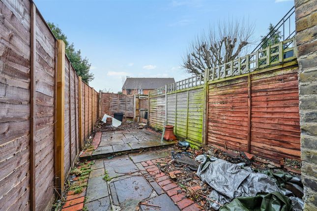 52, University Road, Colliers Wood photo 3