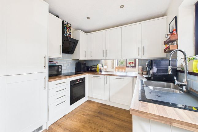21, Orchard View, Stroud photo 2