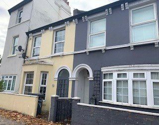 Thumbnail Terraced house to rent in Haydons Road, London