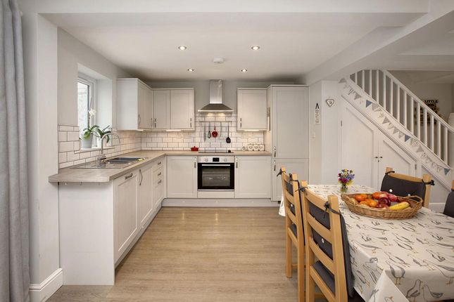 9 Clifford Close, Teignmouth photo 3