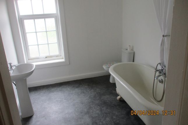 End terrace house to rent in Edge Street, St. Helens