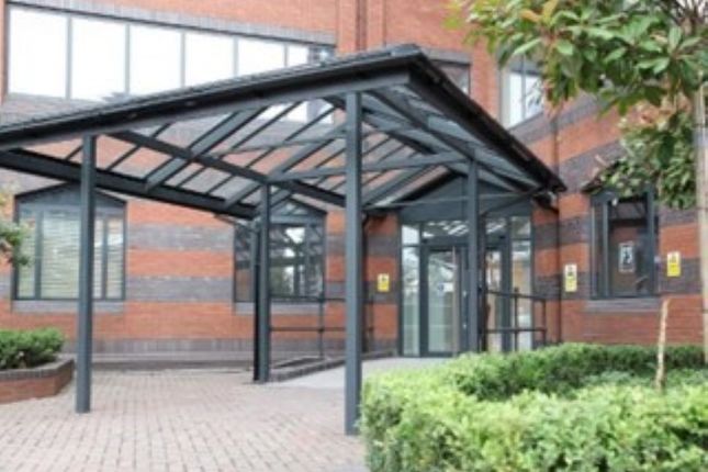 Office to let in Clippers Quay, Manchester