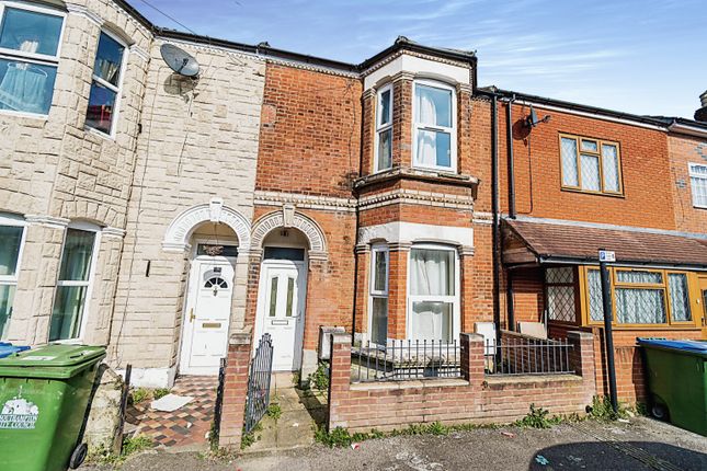 Thumbnail Terraced house for sale in Oxford Avenue, Southampton