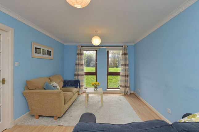 Flat for sale in Duddingston Mills, Edinburgh