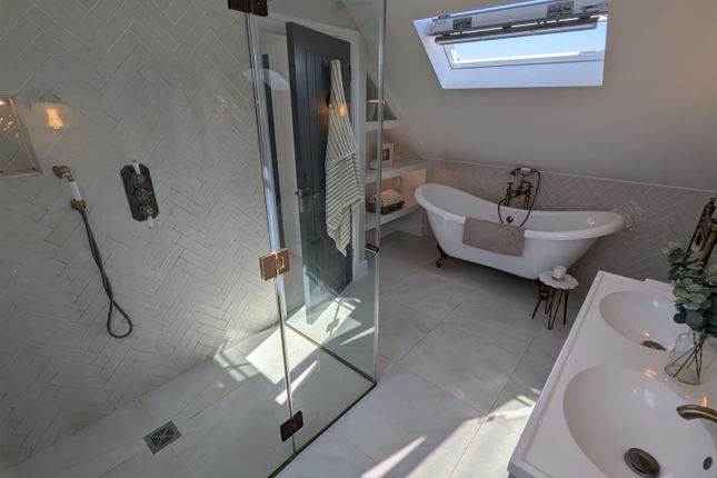 5, Hill Drive, Hove photo 5