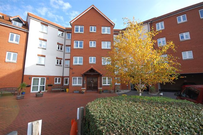 Thumbnail Flat for sale in Tylers Ride, South Woodham Ferrers, Chelmsford, Essex