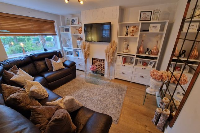 63 Watermead Road, Luton photo 4