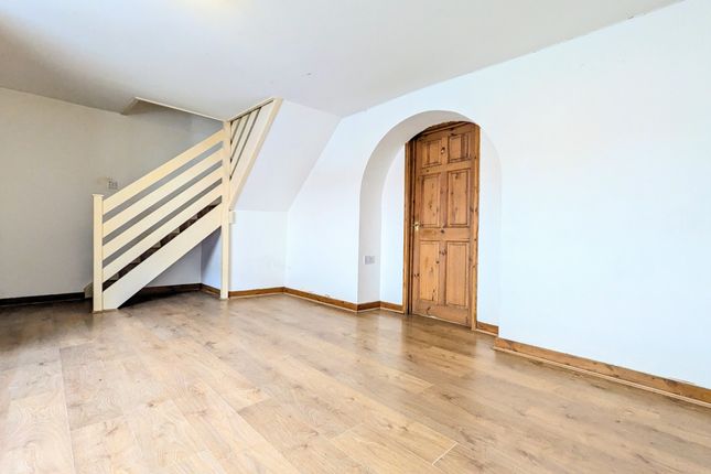55 Nightingale Street, Merthyr Tydfil photo 3