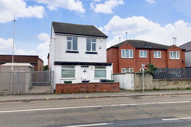 Property for sale in Derby Road, Loughborough
