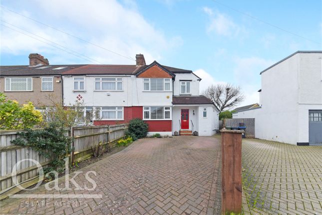End terrace house for sale in Windermere Road, London