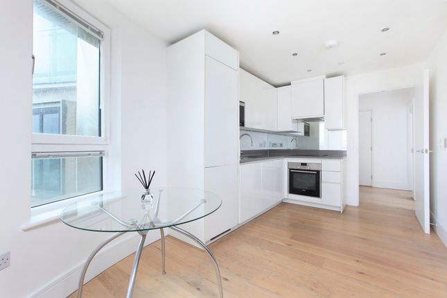 Flat to rent in Library Building, St Luke's Avenue, Clapham, London