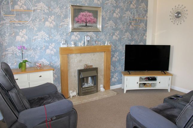 6 Waters Edge, Brigg photo 5