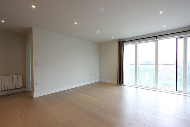 Patterson Tower, 301 Kidbrooke Park Road, London photo 4