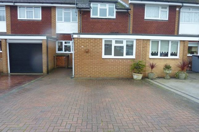 Thumbnail Terraced house to rent in Mendip Close, Charvil, Reading
