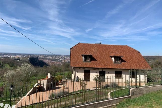 Detached house for sale in 25000 Besançon, France