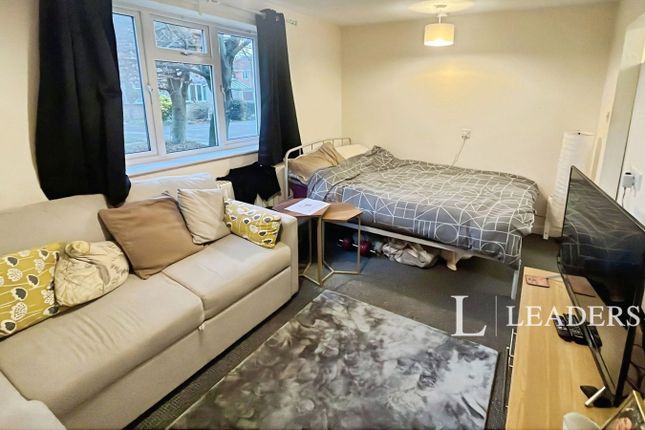 28, Birch Road, Newark photo 3