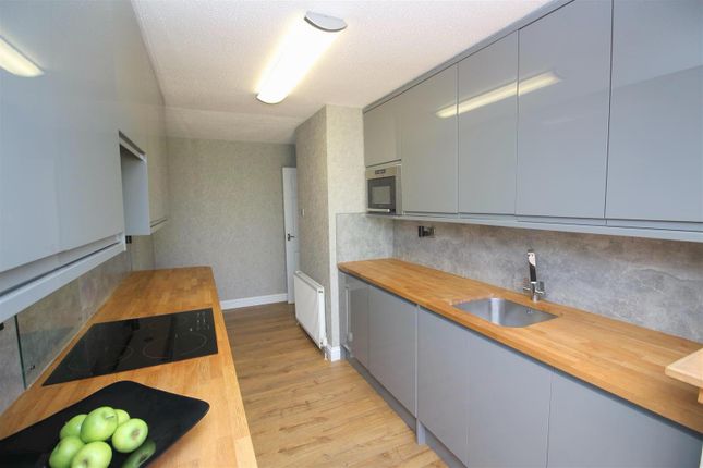 26, Dunrobin Drive, Gourock photo 4