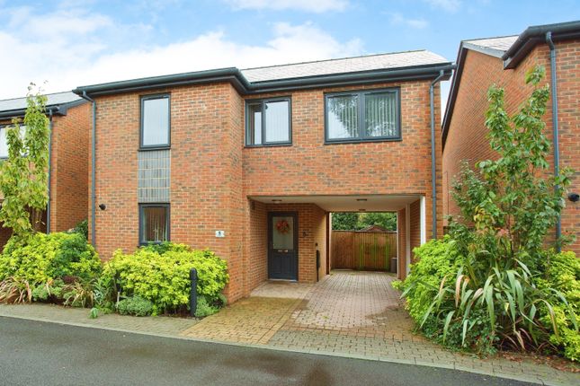 Thumbnail Detached house for sale in Dairy Close, Southampton, Hampshire