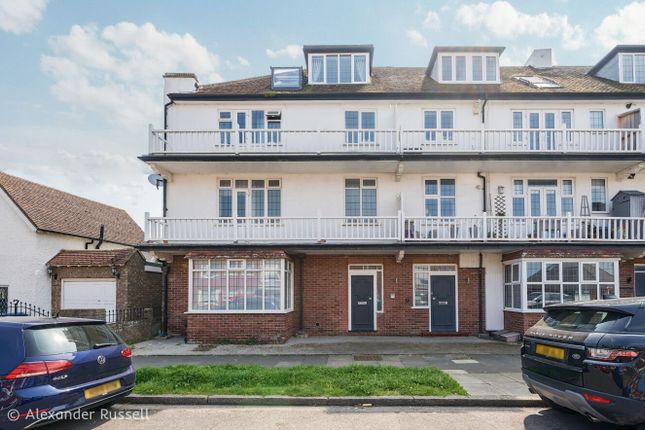 Flat for sale in Beresford Gardens, Cliftonville