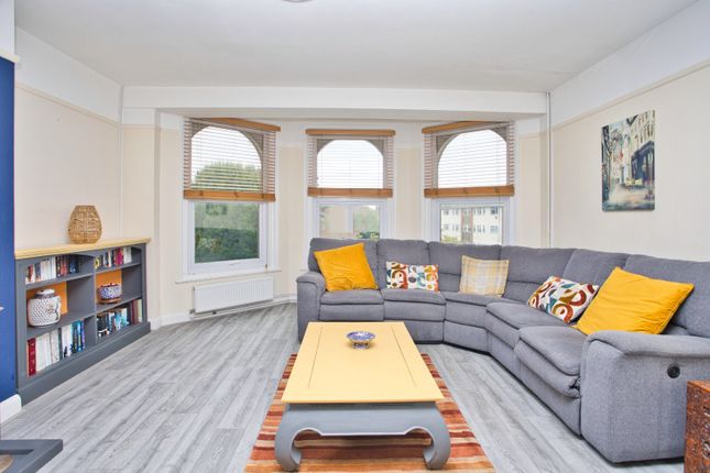 22a, Godwyne Road, Dover photo 2